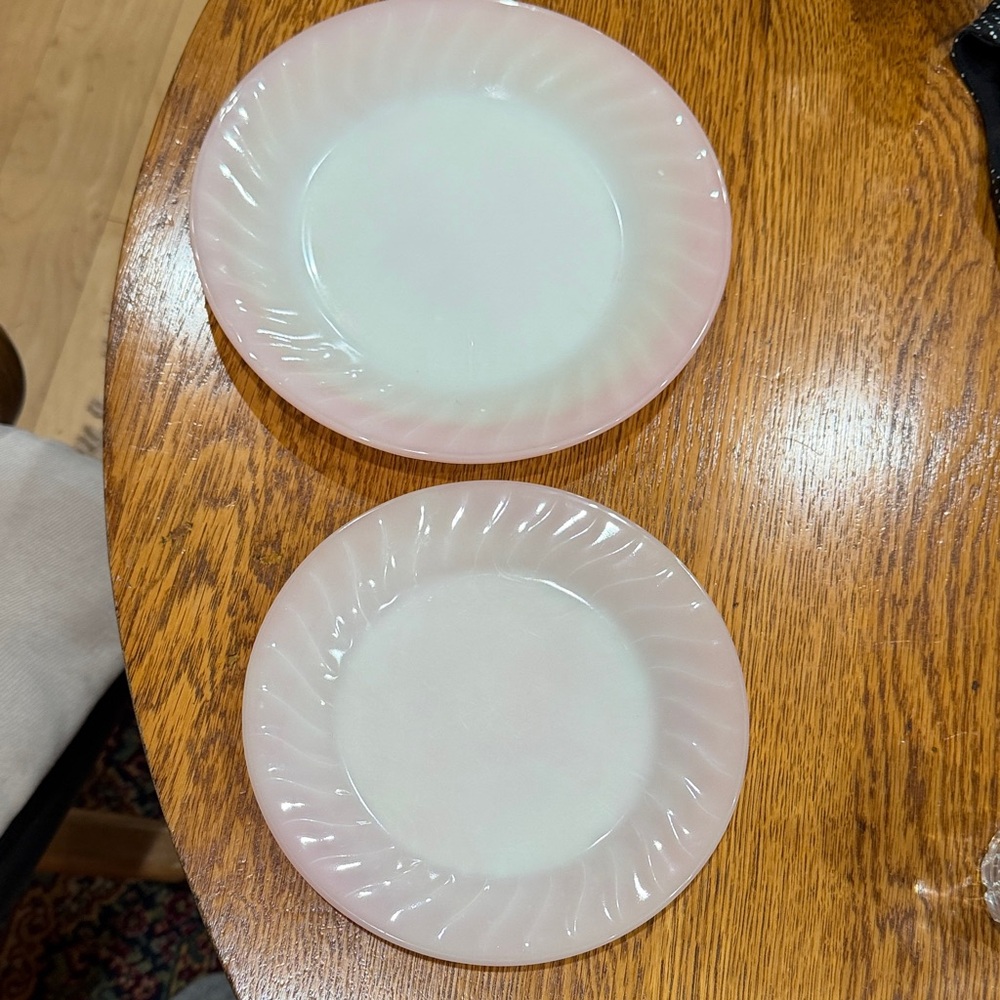 FireKing pink swirl glass plates - set of 2 - 9" , 7-3/4"   VINTAGE